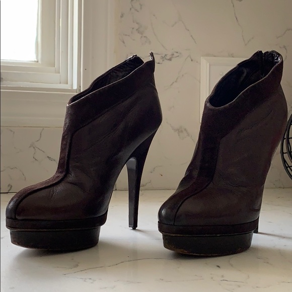 Authentic YSL Y booties ASO many celebrities! - Picture 2 of 8